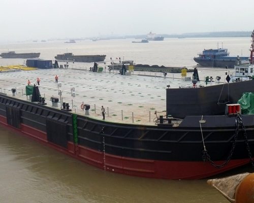 heavy lift barge