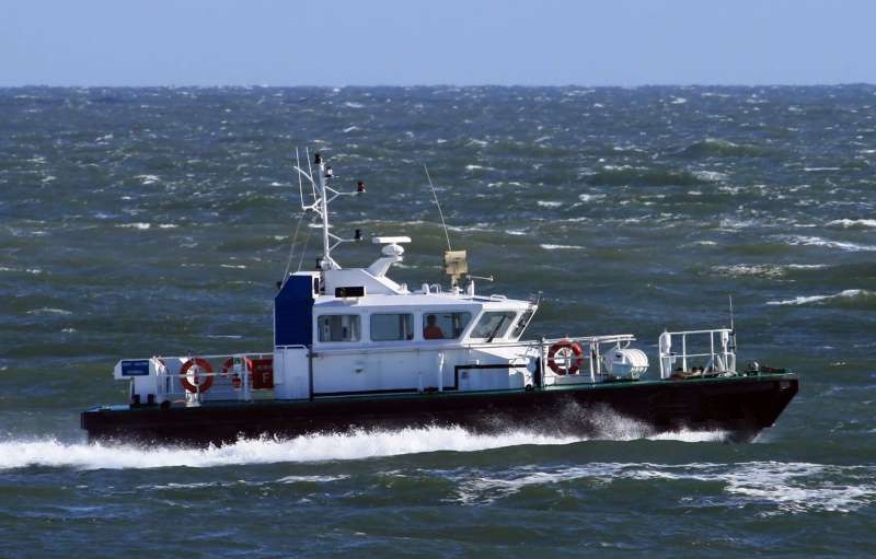 pilot boat