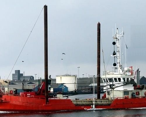 Grab hopper dredger