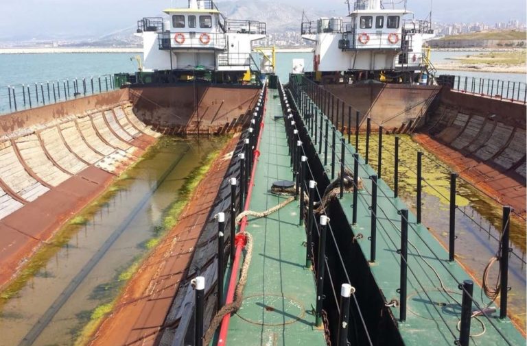 1,000 m³ Selfpropelled Split Hopper Barges (2 sisters) Van Loon