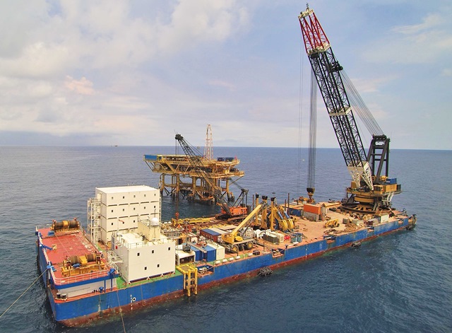 decom offshore