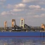 large hopper dredge