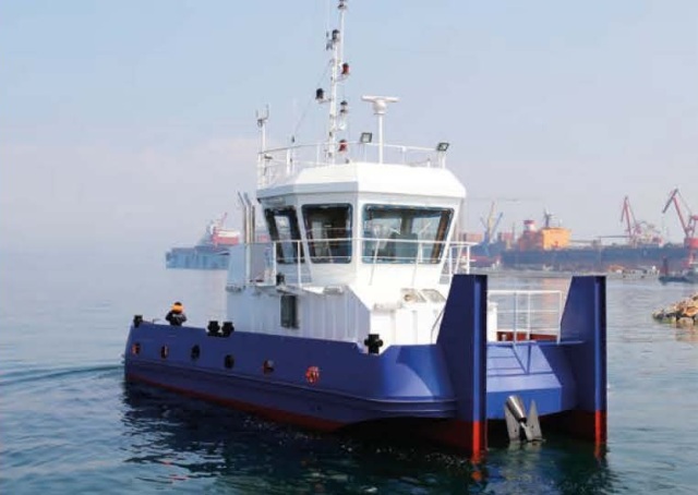 Shallow draft push tug